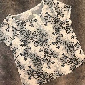 Anthropologie- Meadow Rue top